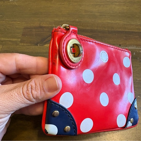 Marc by Marc Jacobs Vintage Polk A Dot Patent Leather Zip Pouch Turn Lock Red - Picture 3 of 7